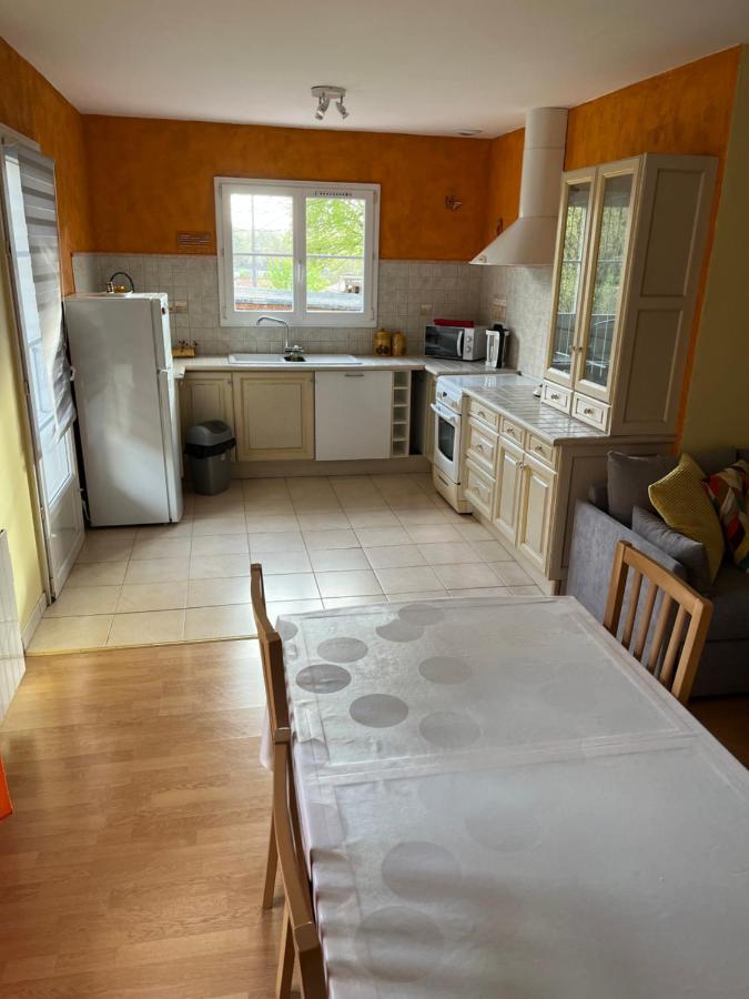 Logement Вик-Фезансак Экстерьер фото